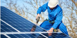 Installation Maintenance Panneaux Solaires Photovoltaïques à Woirel
